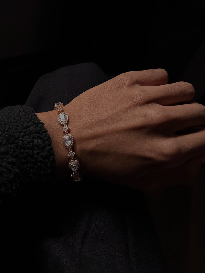 STAR DROP BRACELET
